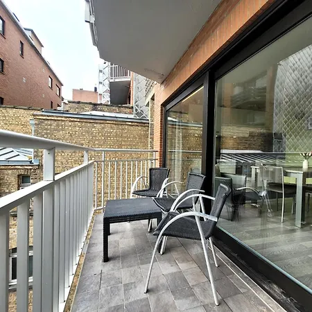 In Near Sandy Lejlighed